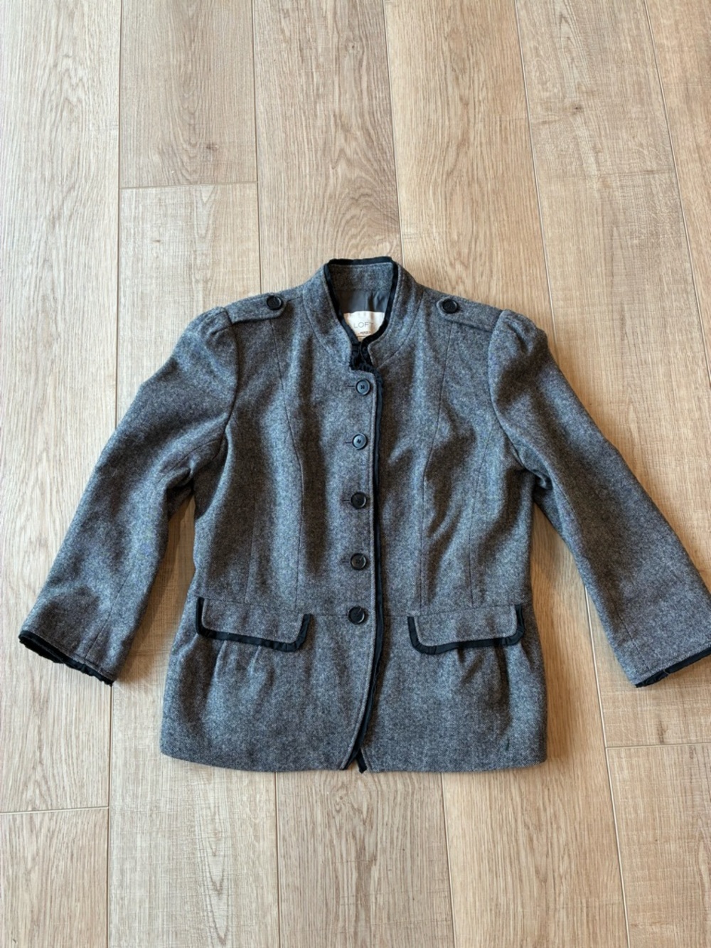 Women's Military-Style Wool Blend Jacket 3/4 sleeve Grey/Black Trim Size 4P